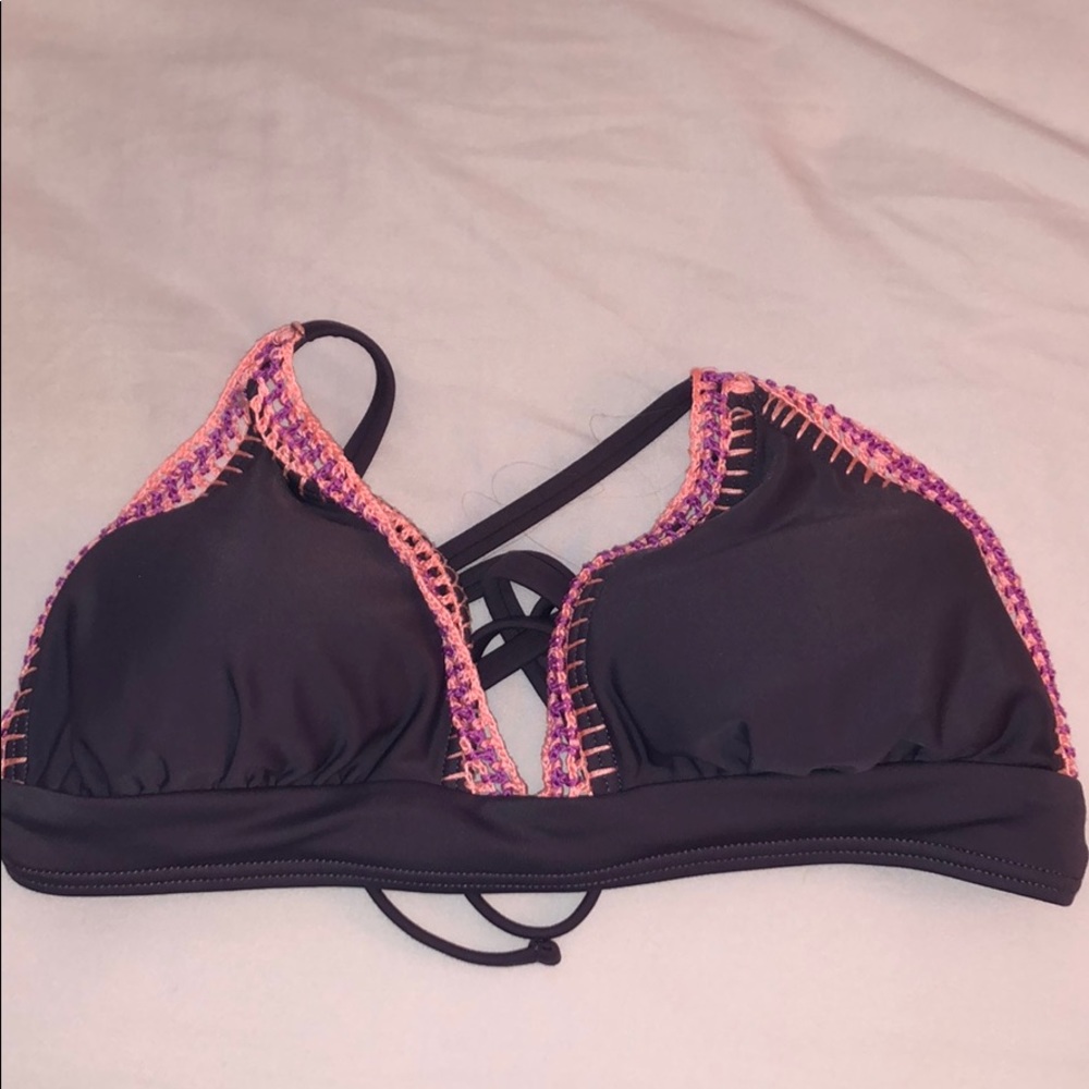 Bikini top